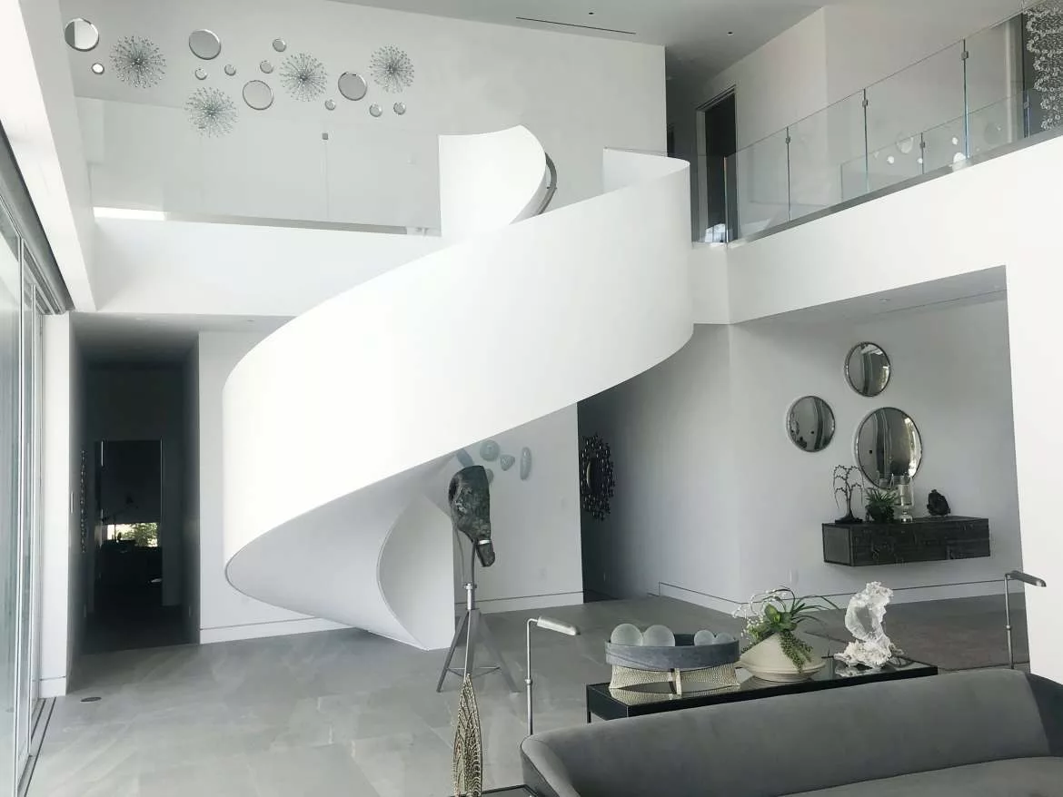 EXTECH-MMD_WindingStair.jpg